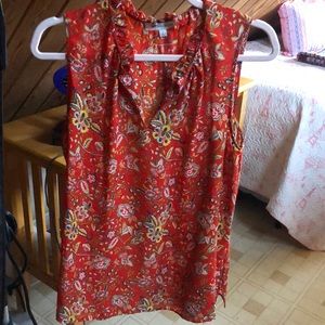 Rose + Olive flower patterned sleeveless top